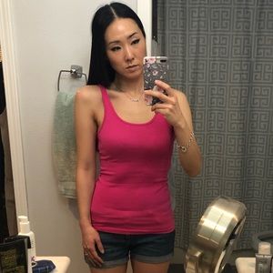 NWOT! GAP Raspberry Pink Tank